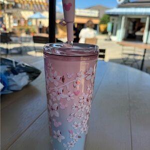 2026 Starbucks Mickey Mouse Disney Parks Sakura Tumbler with Straw 🌸